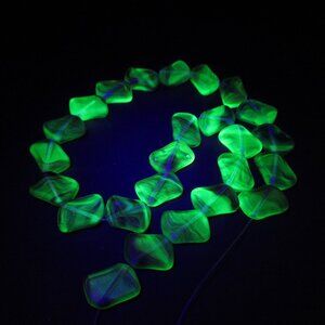 UG Czech glass beads